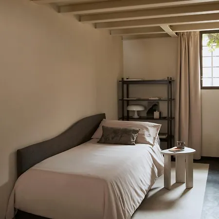 Casa Campana - Centralissimo Loft Indipendente 아파트